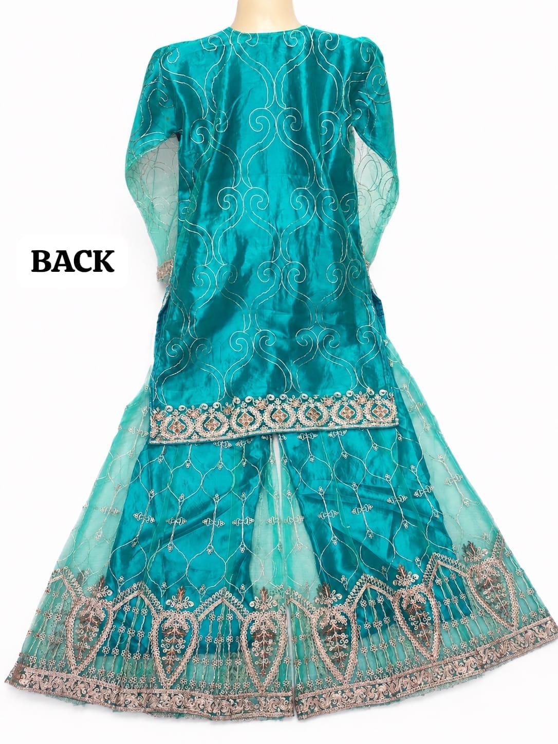 Fast Fabrics Luxury Bridal Collection – Heavy Aari Embroidery & Handwork 3 Piece Suit | FA49