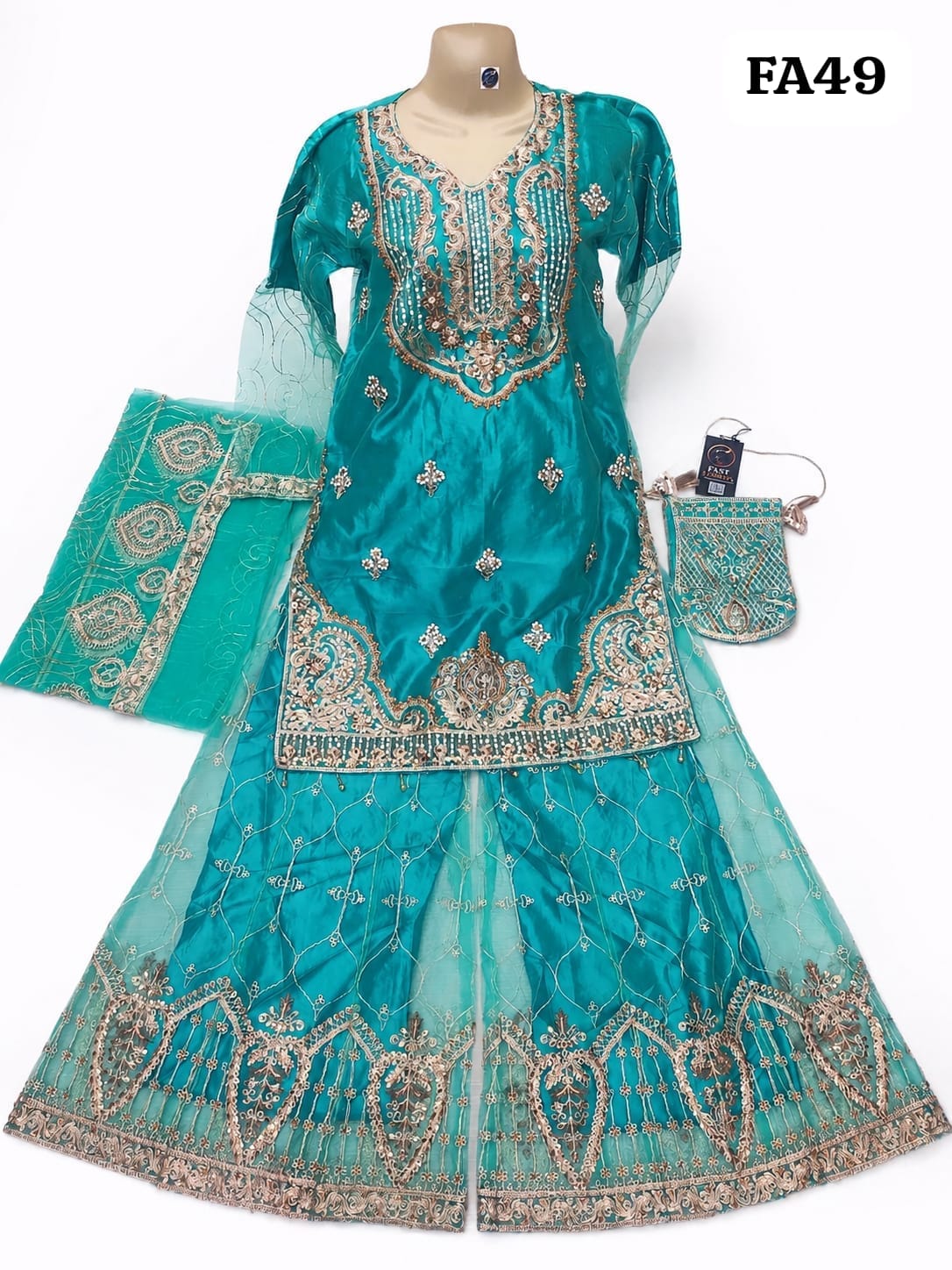 Fast Fabrics Luxury Bridal Collection – Heavy Aari Embroidery & Handwork 3 Piece Suit | FA49