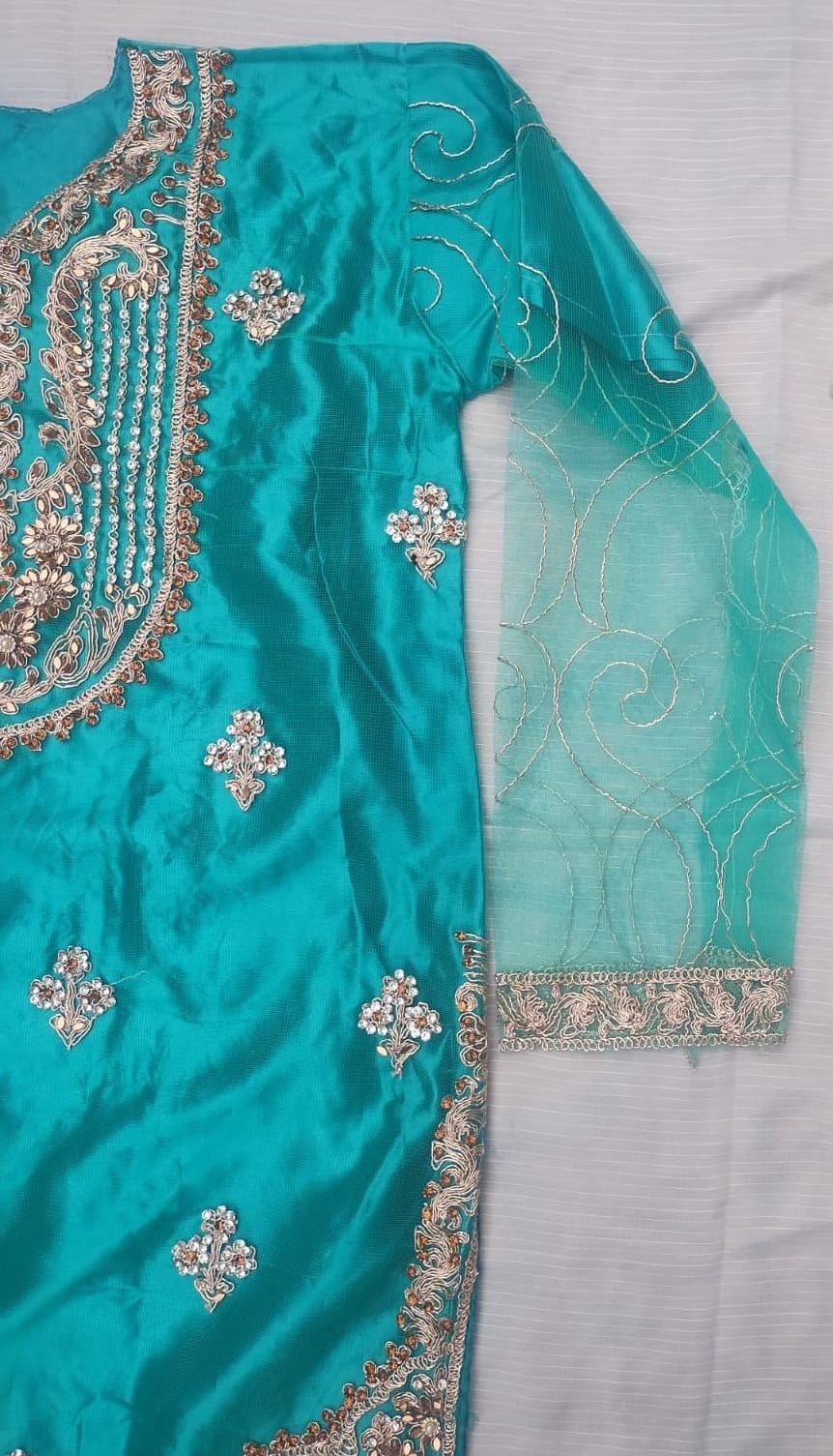 Fast Fabrics Luxury Bridal Collection – Heavy Aari Embroidery & Handwork 3 Piece Suit | FA49