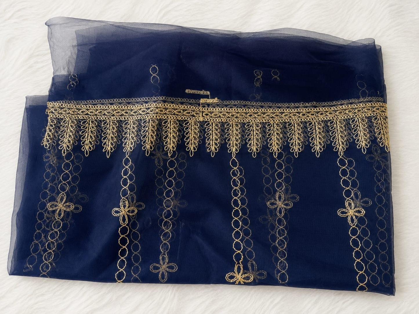 Fast Fabrics Luxury Bridal Collection – Heavy Aari Embroidery & Handwork 3 Piece Suit | FA48