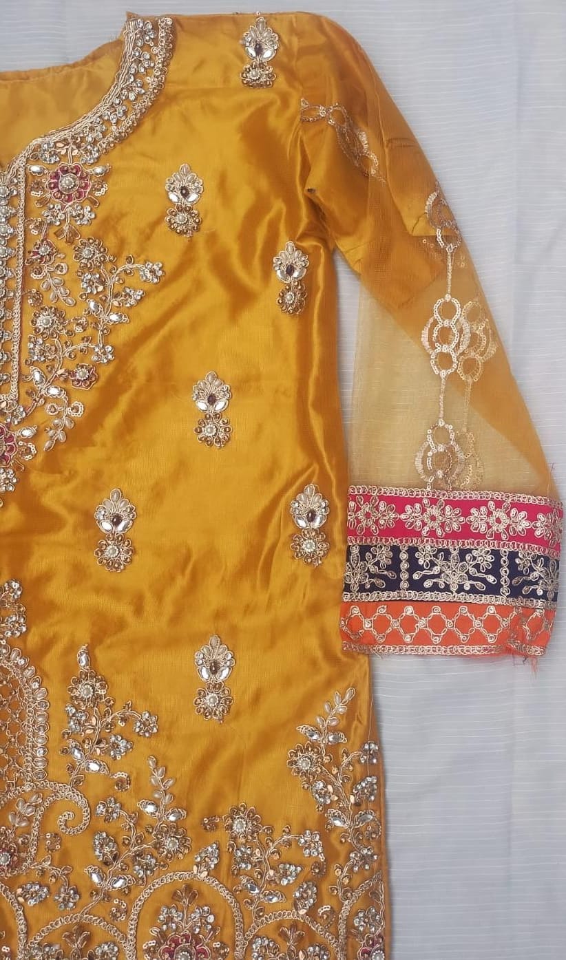 FastFabrics Luxury Bridal Collection – Heavy Aari Embroidery & Handwork 3 Piece Suit | FA53